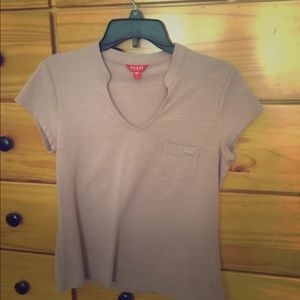 Guess top